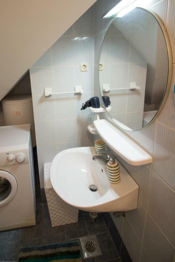 Apartments Kuca Mala Split Eksteriør billede