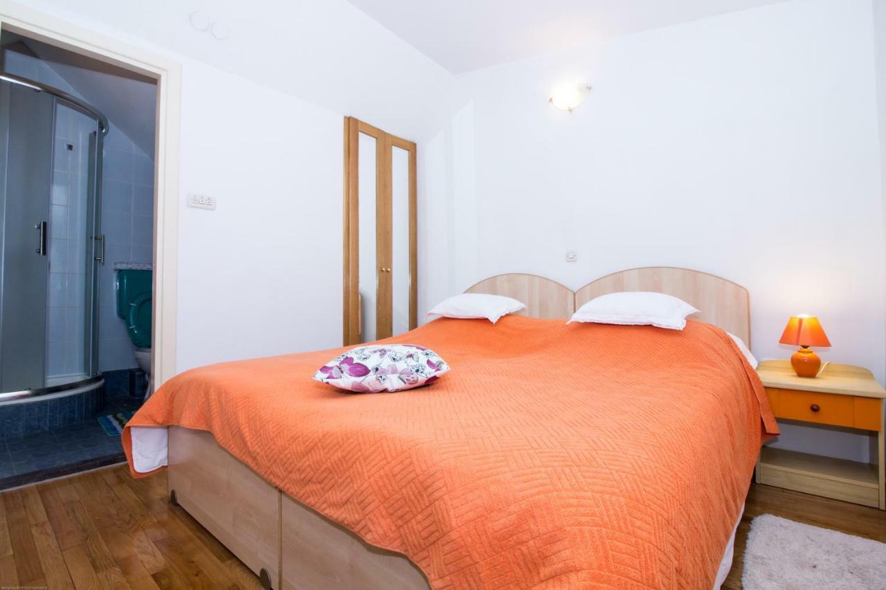 Apartments Kuca Mala Split Eksteriør billede