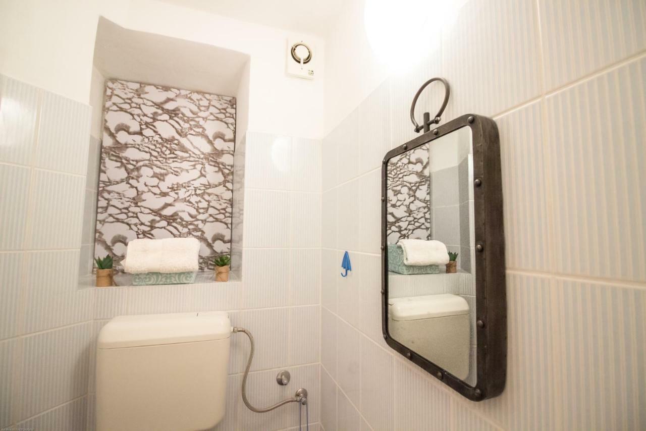 Apartments Kuca Mala Split Eksteriør billede